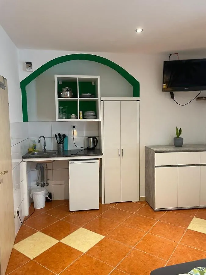 Viktoria Artur Hostel Vienna