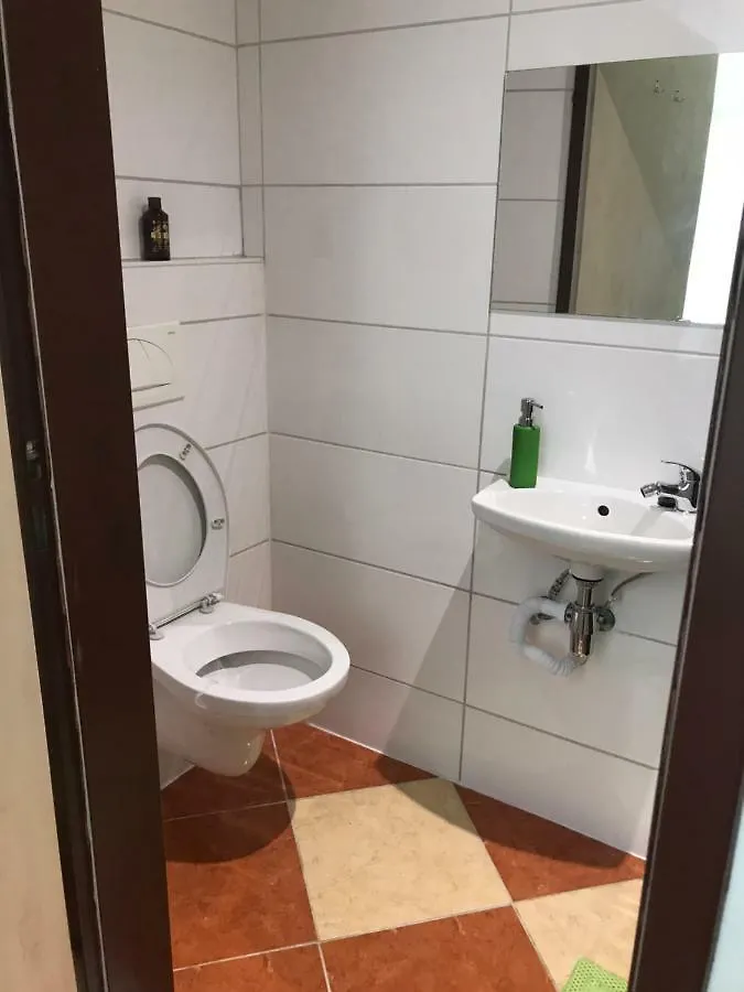 Viktoria Artur Hostel Wenen