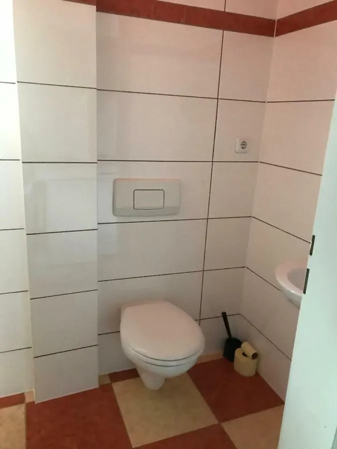 Viktoria Artur Hostel Vienna