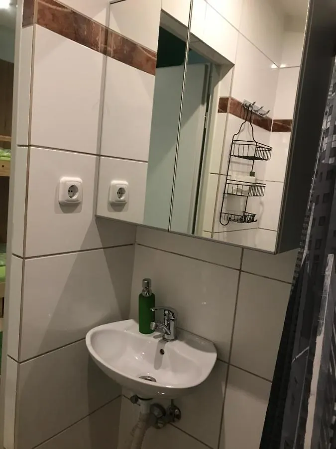 Viktoria Artur Hostel Vienna