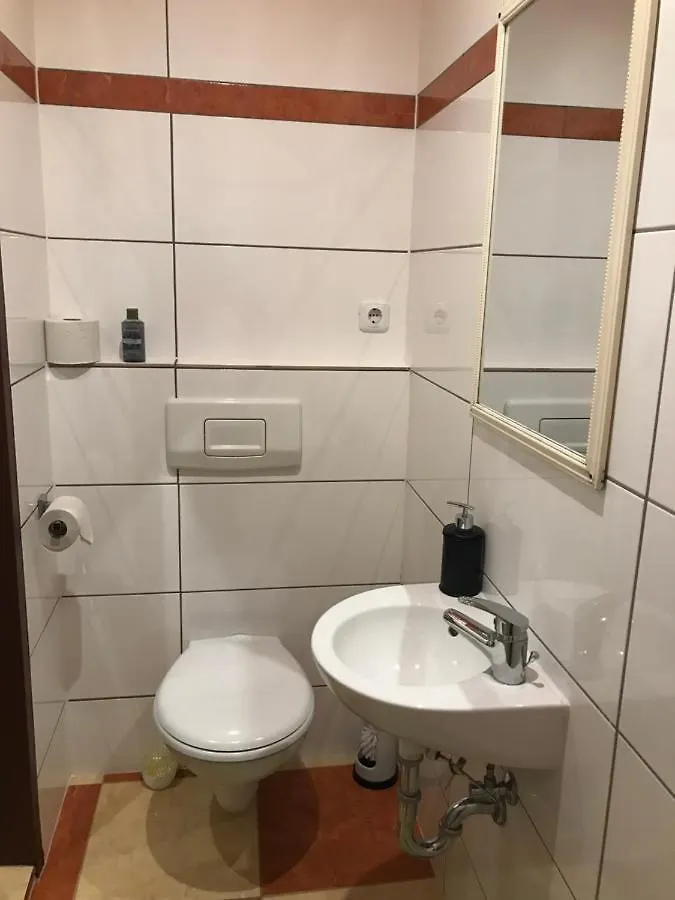 Viktoria Artur Hostel Wenen 0*,