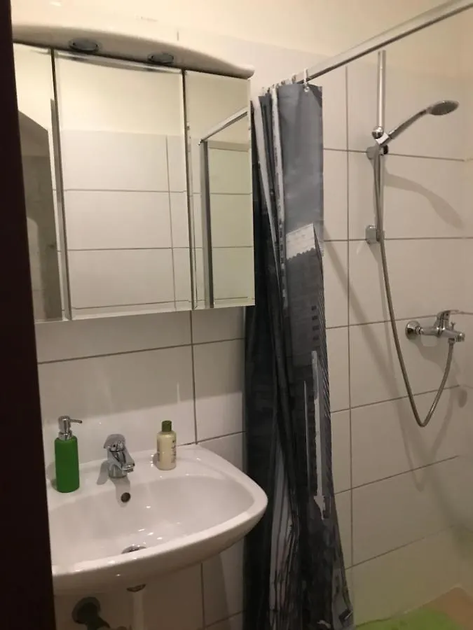 Viktoria Artur Hostel Wenen Oostenrijk